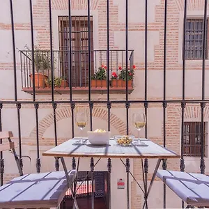 Apartment -malagasunapts- Vibrant Historic Centre, Malaga